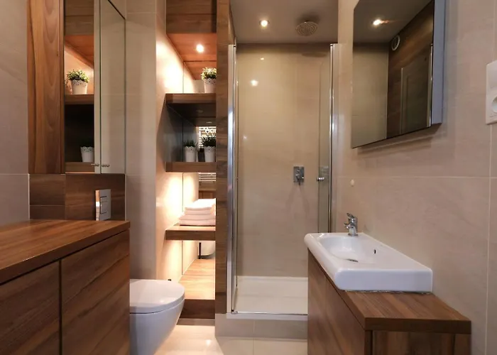 Albatross Towers Z Miejscem Parkingowym *